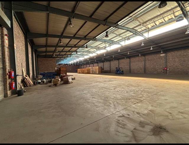 BUSINESS PROPERTY TO RENT IN BRAKPAN CENTRAL